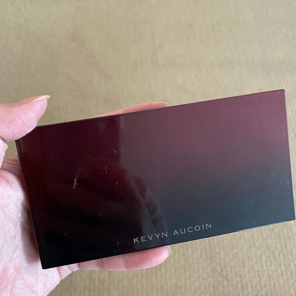 kevyn aucoin highlighter palette